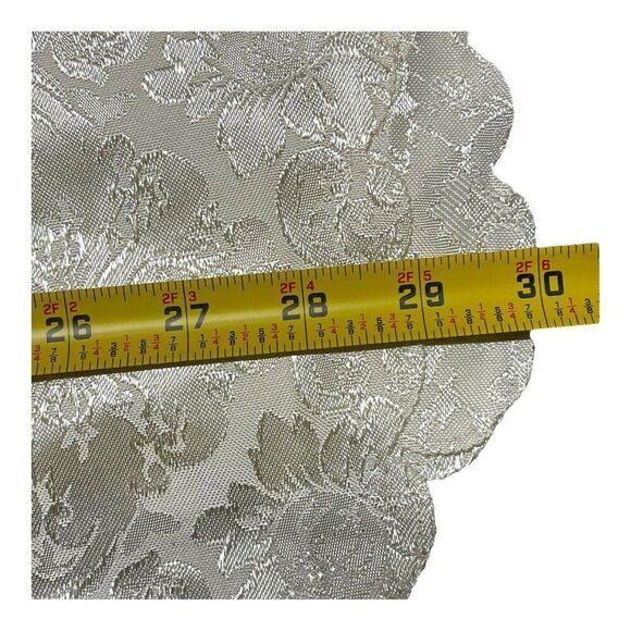 Vintage Formal Cream Ivory Floral Damask 58”x83” Vintage White Fabric Tablecloth - Picture 6 of 7